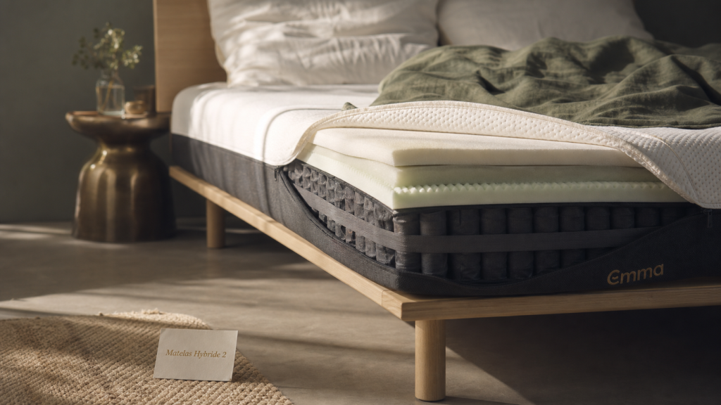 matelas hybride 2 emma avis : photo matelas hybride en chambre minimaliste