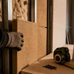 Mur isolant intérieur : pose contre mur ancien en pierre, humidité et ponts thermiques